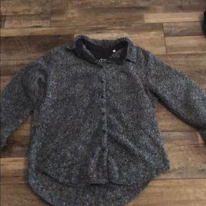 crewneck sweatshirt with collar